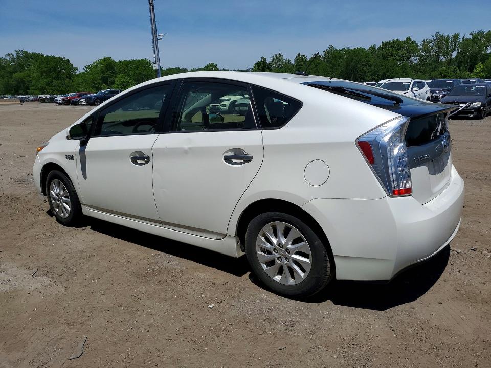 2013 Toyota Prius plug-in VIN JTDKN3DP2D3048218 COPART salvage auction — REAR END, VA - CERTIFICATE OF TITLE, sold $4,100 on 2026-07-09 (photo 2)