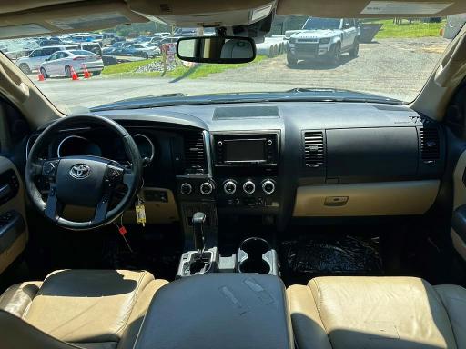 2019 Toyota Sequoia VIN 5TDJY5G14KS167454 COPART salvage auction — MINOR DENT/SCRATCHES, Ma - Certificate Of Title, sold $14,800 on 2026-07-29 (photo 5)