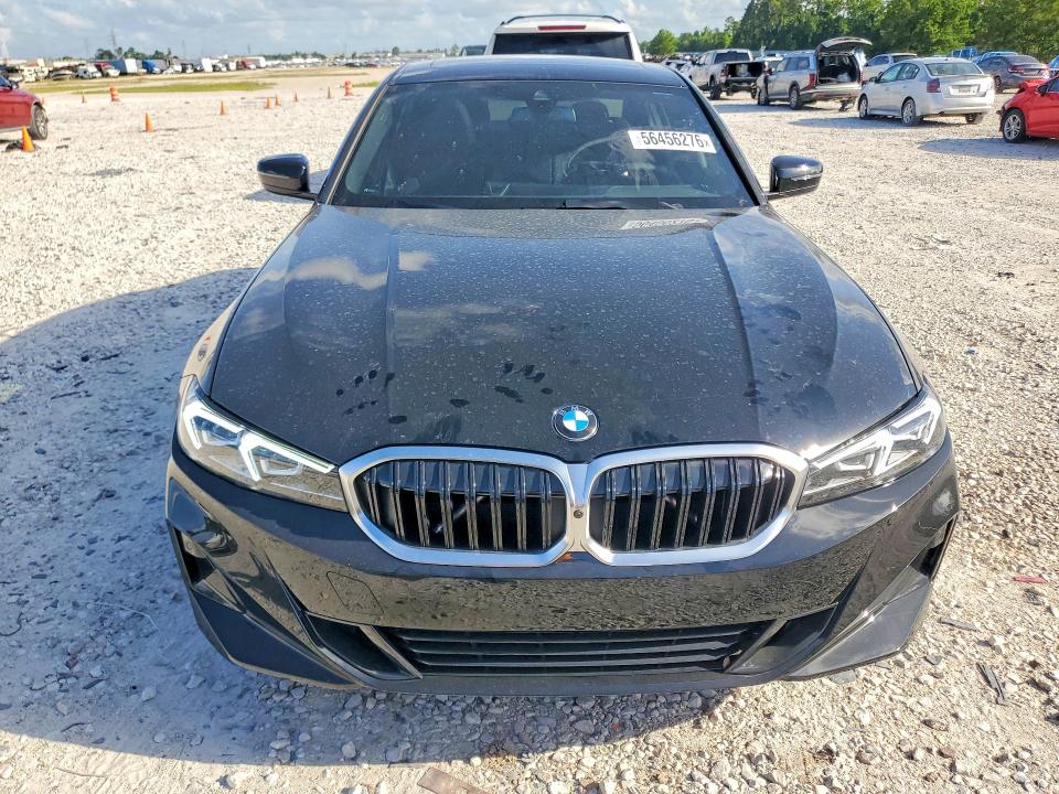 2026 BMW VIN 3MW89CW03T8G20379 COPART salvage auction — WATER/FLOOD, Tx - Salvage Title-Flood Damage, sold $17,200 on 2026-09-29 (photo 5)