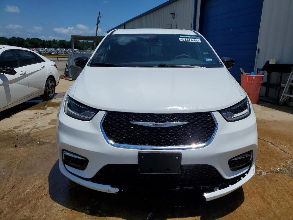2026 Chrysler Pacifica VIN 2C4RC1BG9TR230886 COPART salvage auction — FRONT END, TX - CERTIFICATE OF TITLE, sold $18,200 on 2026-08-19 (photo 5)