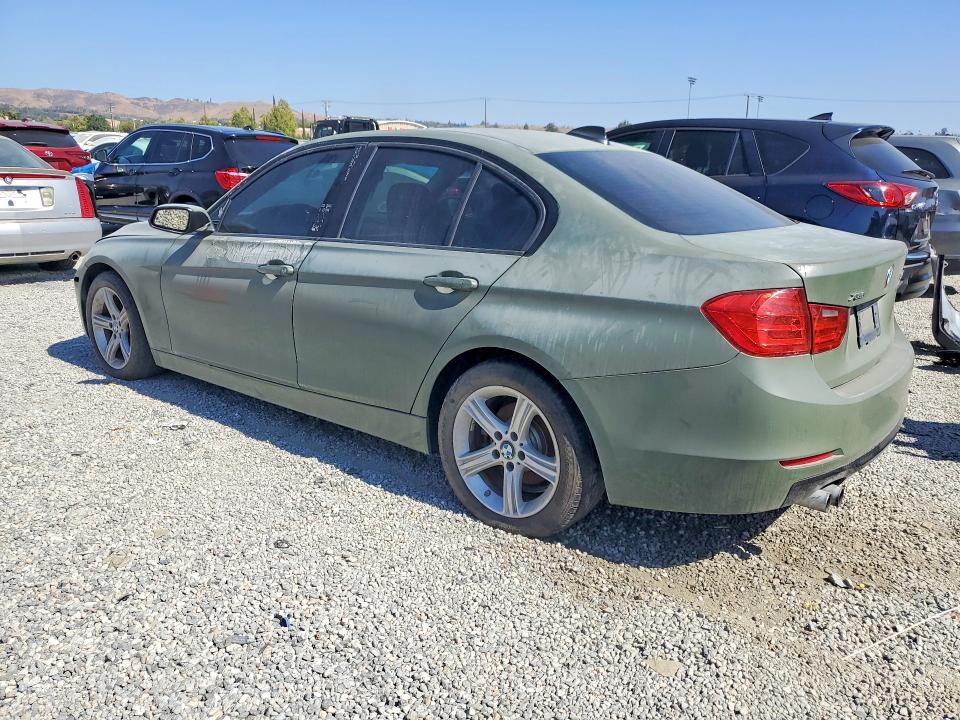2013 BMW 3er VIN WBA3B5C53DF594658 COPART salvage auction — FRONT END, Ca - Dis/Dlr/Exp Only Lien Papers, sold $375 on 2026-07-08 (photo 2)