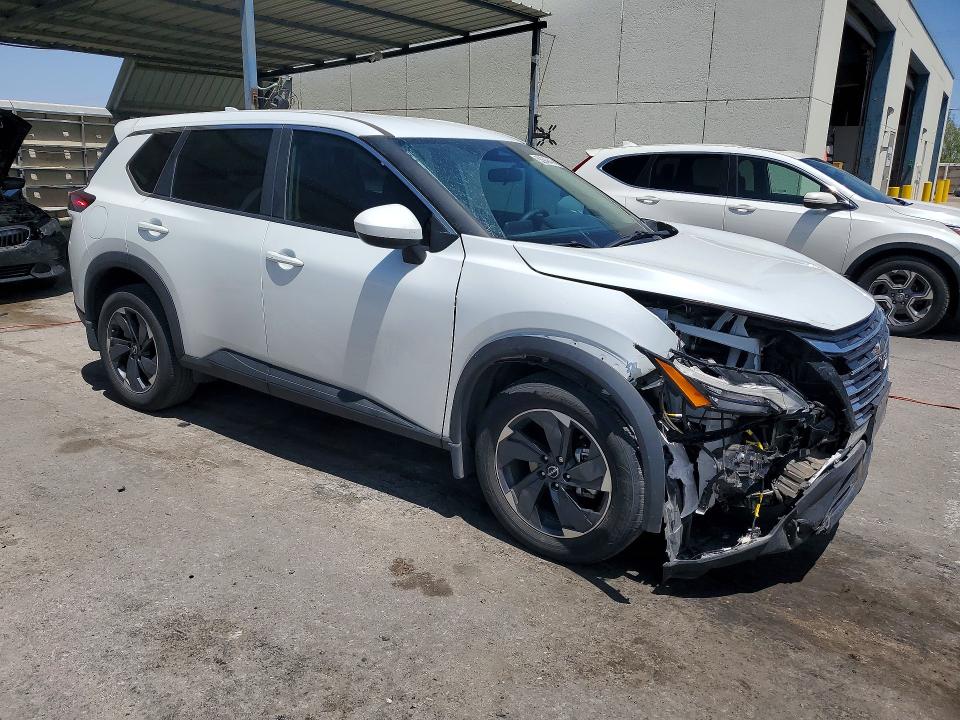 2025 Nissan VIN 5N1BT3BA3SC674342 COPART salvage auction — FRONT END, Tx - Certificate Of Title, sold $7,200 on 2026-07-31 (photo 4)