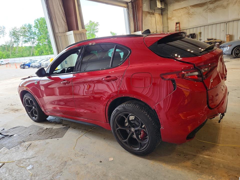 2022 Alfa romeo Stelvio VIN ZASPAKEVXN7D29600 COPART salvage auction — FRONT END, Wi - Cert Of Title-Salvage Vehicle, sold $11,700 on 2026-08-05 (photo 2)