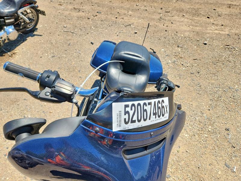 2014 Harley-davidson Street glide VIN 1HD1KBM11EB604843 COPART salvage auction — NORMAL WEAR, In - Certificate Of Title (P), sold $5,400 on 2026-07-09 (photo 5)