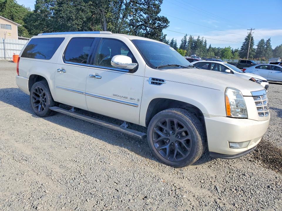 2008 Cadillac Escalade esv VIN 1GYFK66858R120558 COPART salvage auction — MINOR DENT/SCRATCHES, Wa - Vehicle Cert Of Ownership-Titl, sold $550 on 2026-07-21 (photo 4)