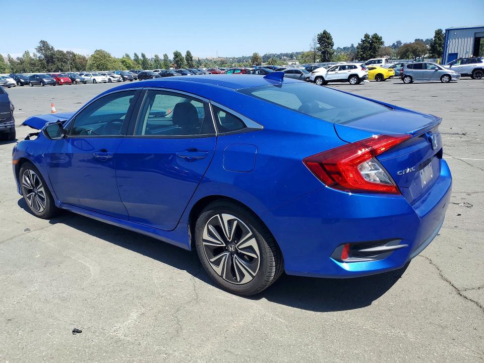 2017 Honda Civic VIN 19XFC1F70HE211262 COPART salvage auction — FRONT END, CA - SALVAGE CERTIFICATE, sold $3,850 on 2026-07-02 (photo 2)