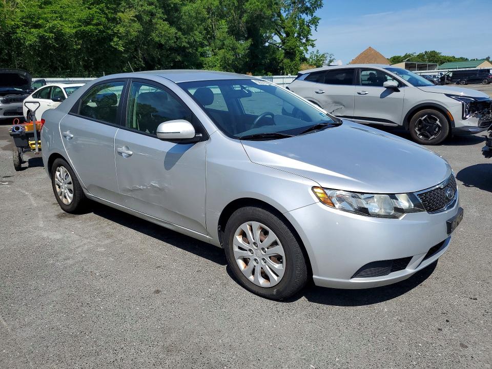 2012 Kia VIN KNAFU4A21C5596309 COPART salvage auction — VANDALISM, Nj - Certificate Of Title, sold $200 on 2026-07-28 (photo 4)