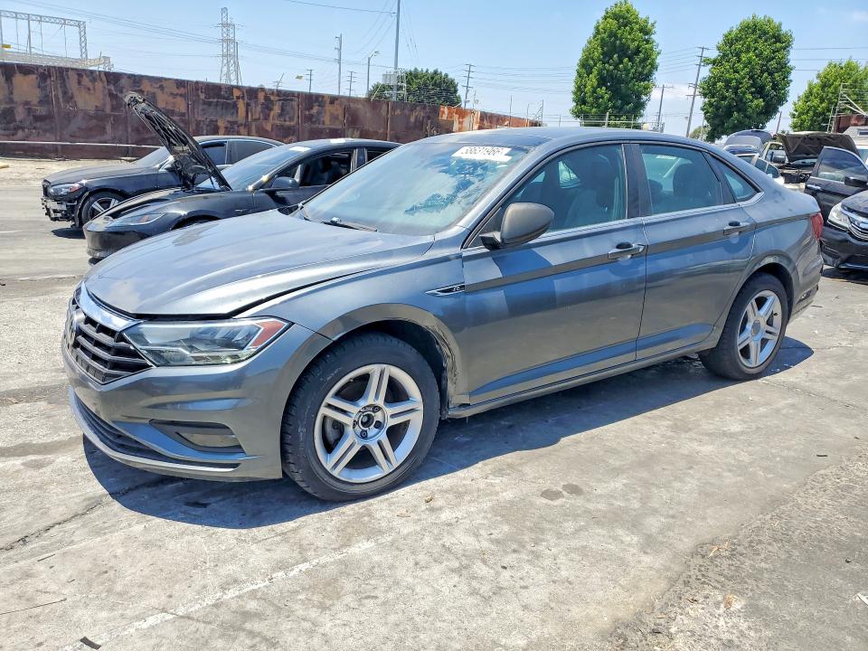 2019 Volkswagen Jetta VIN 3VWC57BU5KM053300 — COPART salvage auction photo