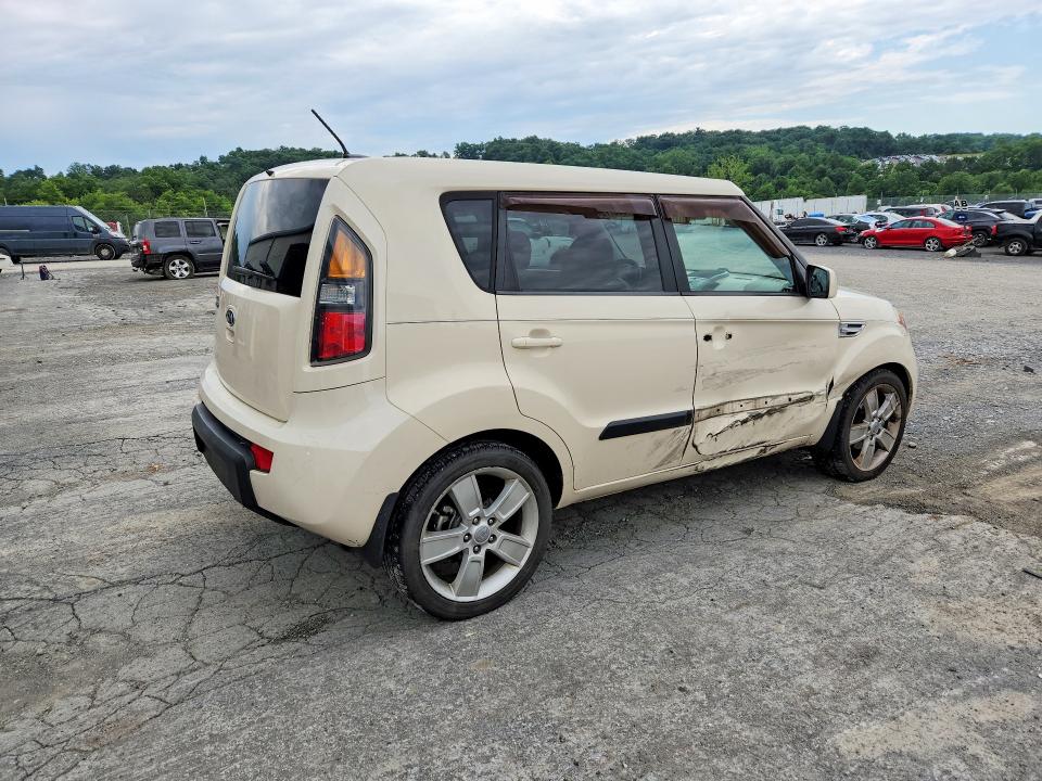 2011 Kia Soul VIN KNDJT2A27B7713561 COPART salvage auction — SIDE, PA - CERTIFICATE OF SALVAGE, sold $1,200 on 2026-07-17 (photo 3)