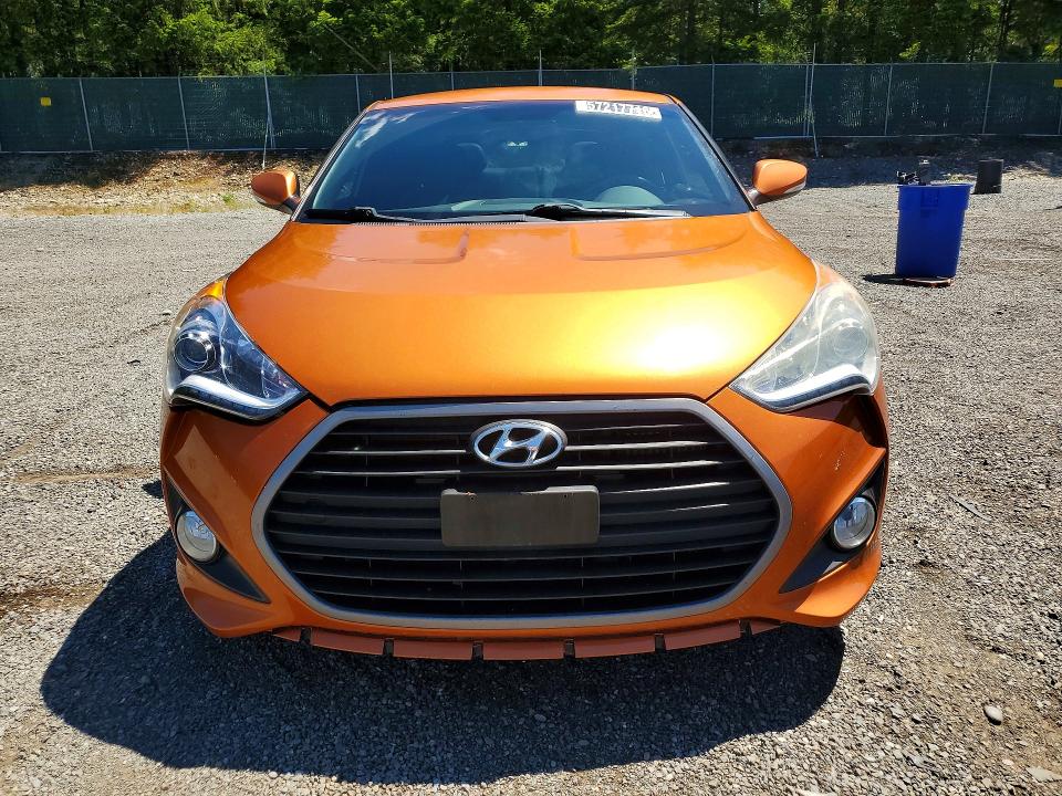 2016 Hyundai Veloster VIN KMHTC6AE9GU289654 COPART salvage auction — MINOR DENT/SCRATCHES, WA - VEHICLE CERT OF OWNERSHIP-TITL, sold $175 on 2026-07-28 (photo 5)