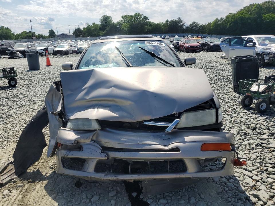 1999 Nissan Maxima VIN JN1CA21D8XT218061 COPART salvage auction — FRONT END, Nc - Salvage Certificate Of Title, sold $125 on 2026-07-22 (photo 5)