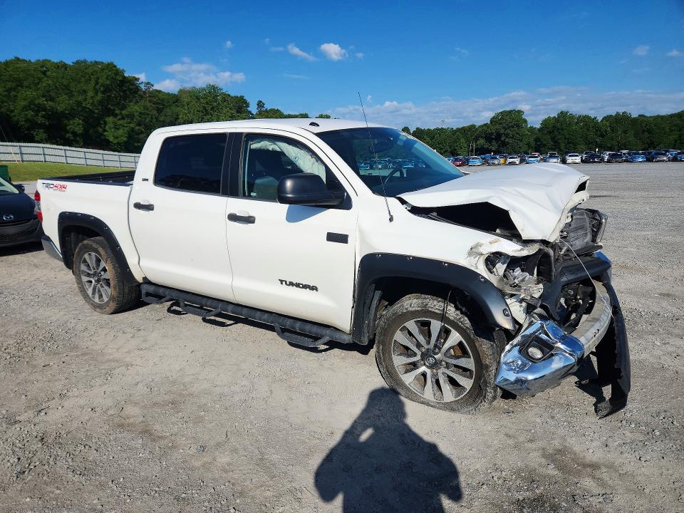 2016 Toyota Tundra VIN 5TFDW5F19GX560002 COPART salvage auction — FRONT END, Nc - Dlr Only-Clean/Over 25% Damage, sold $9,200 on 2026-07-08 (photo 4)