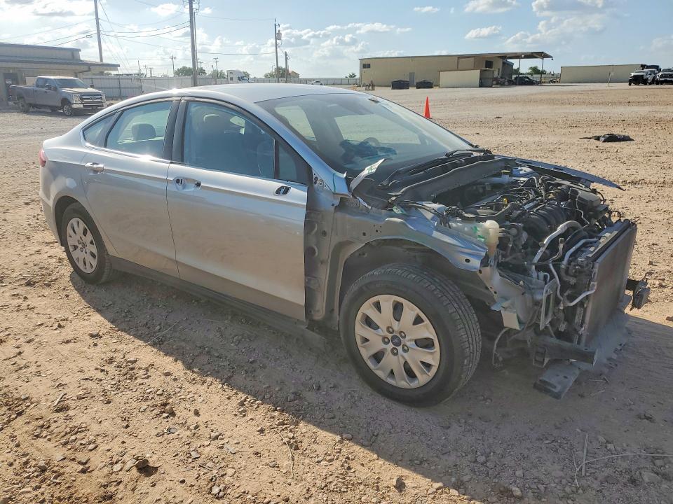 2020 Ford VIN 3FA6P0G74LR188119 COPART salvage auction — FRONT END, Tx - Salvage Vehicle Title, sold $1,350 on 2026-07-09 (photo 4)