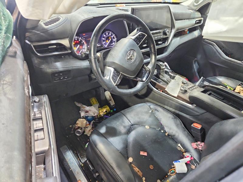 2022 Toyota Highlander VIN 5TDDZRBH9NS213046 COPART salvage auction — ROLLOVER, Ok - Certificate Of Title, sold $7,700 on 2026-07-22 (photo 8)