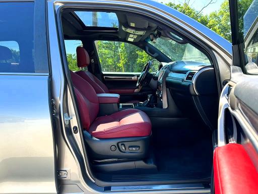 2021 Lexus Gx VIN JTJAM7BX2M5296673 COPART salvage auction — MINOR DENT/SCRATCHES, Nj - Certificate Of Title, sold $39,750 on 2026-07-29 (photo 8)