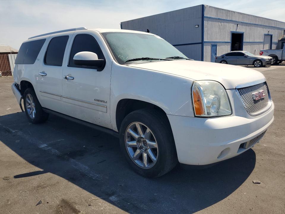 2014 Gmc Yukon VIN 1GKS2MEF7ER106055 COPART salvage auction — REAR END, Nv - Salvage Title, sold $975 on 2026-08-03 (photo 4)