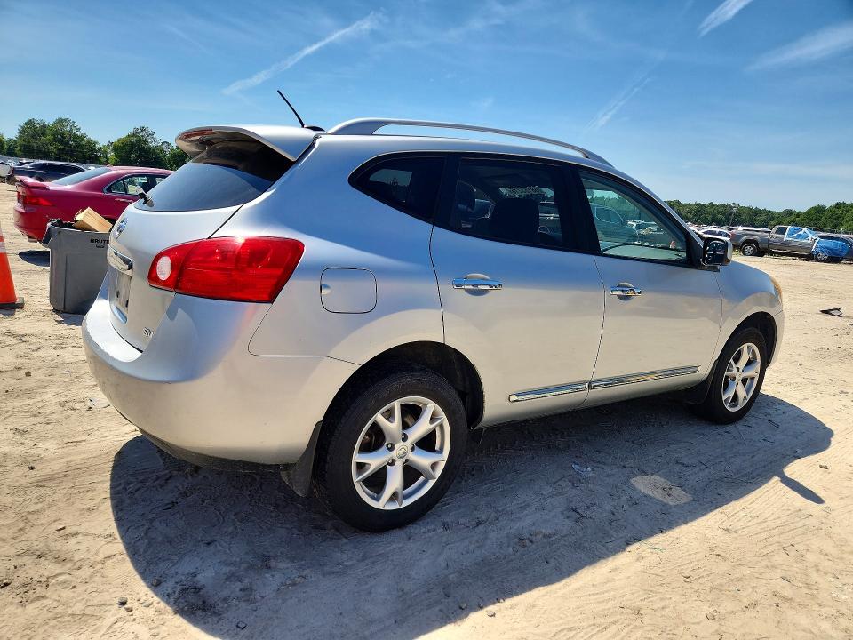 2011 Nissan Rogue VIN JN8AS5MT2BW565130 COPART salvage auction — MINOR DENT/SCRATCHES, Fl - Certificate Of Title, sold $325 on 2026-07-06 (photo 3)