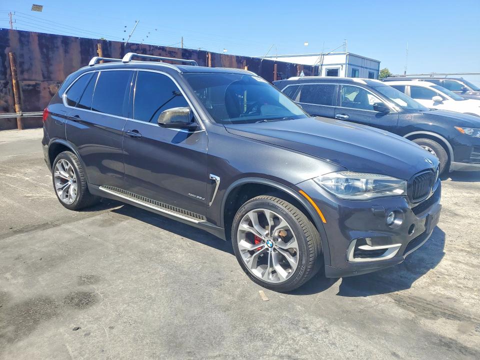 2014 BMW X5 VIN 5UXKS4C54E0J93552 COPART salvage auction — NORMAL WEAR, Ca - Dis/Dlr/Exp Only Clean Title (P), sold $8,000 on 2026-07-17 (photo 4)