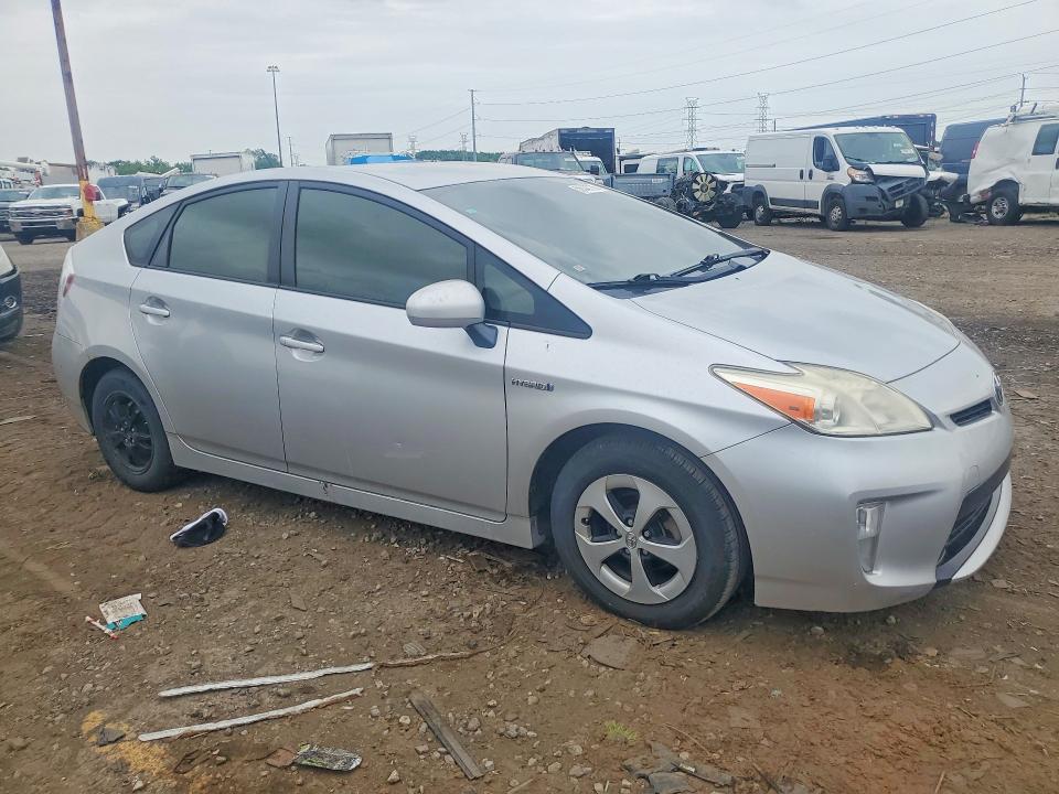2012 Toyota Prius VIN JTDKN3DUXC5432093 COPART salvage auction — Burn Interior, MI - CERTIFICATE OF TITLE, sold $950 on 2026-07-17 (photo 4)