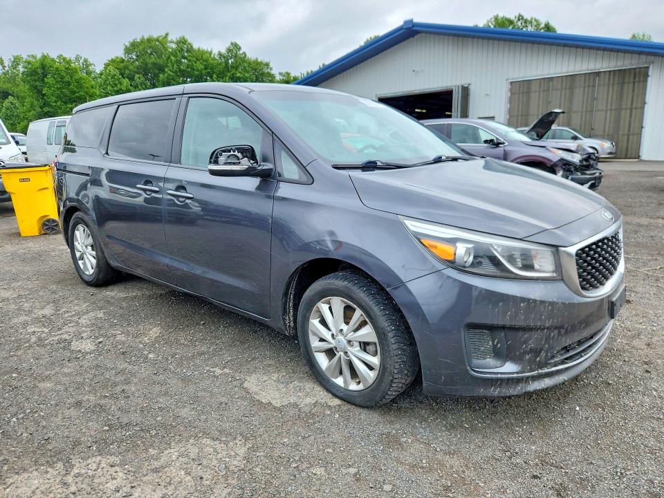 2018 Kia SEDONA VIN KNDMB5C19J6395775 COPART salvage auction — SIDE, Vt - Certificate Of Title (P), sold $4,000 on 2026-07-22 (photo 4)