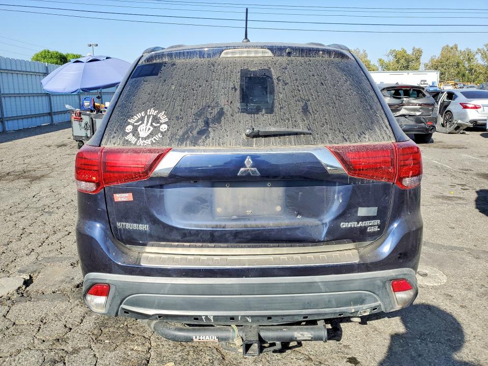 2016 Mitsubishi Outlander VIN JA4AD3A33GZ059269 COPART salvage auction — MINOR DENT/SCRATCHES, Ca - Dis/Dlr/Exp Only Clean Title (P), sold $2,100 on 2026-07-30 (photo 6)