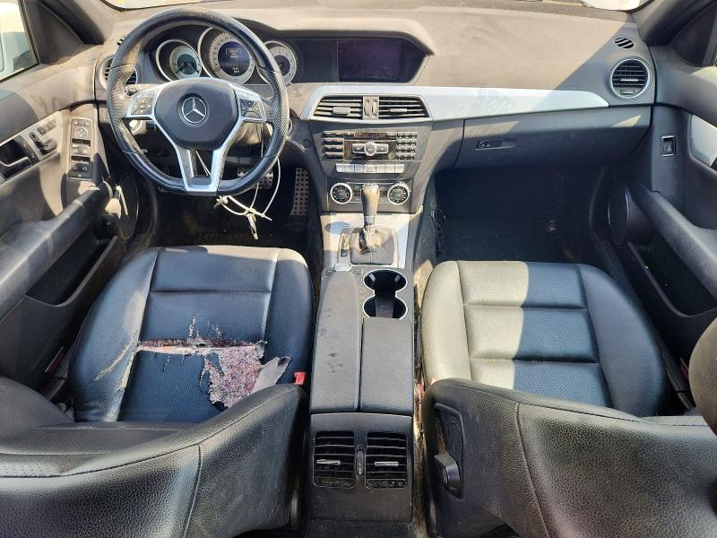 2014 Mercedes-benz C-klasse VIN WDDGF8AB5EA932245 COPART salvage auction — MINOR DENT/SCRATCHES, Ct -   (P), sold $2,850 on 2026-07-13 (photo 8)