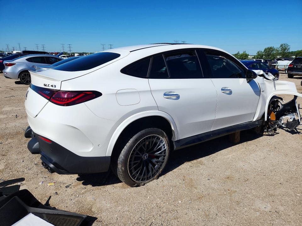 2025 Mercedes-benz Glc VIN W1NKJ8HB1SF342981 COPART salvage auction — FRONT END, Il - Salvage Certificate, sold $28,750 on 2026-07-21 (photo 3)