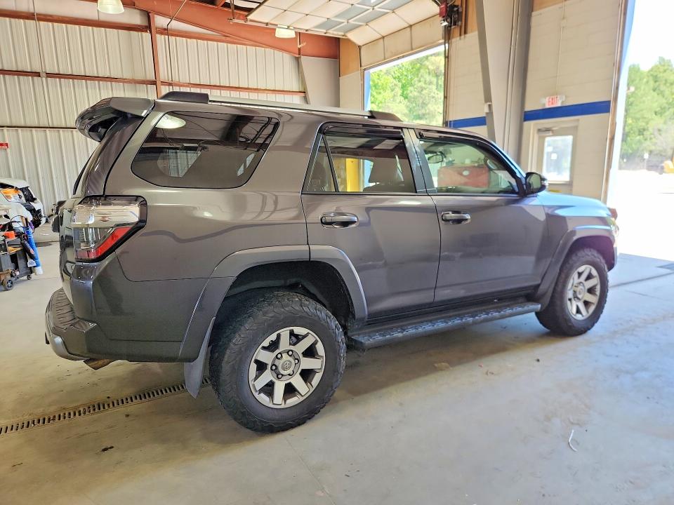 2014 Toyota 4runner VIN JTEBU5JR0E5198267 COPART salvage auction — FRONT END, Va - Cert Of Title - Salvage, sold $9,500 on 2026-07-17 (photo 3)