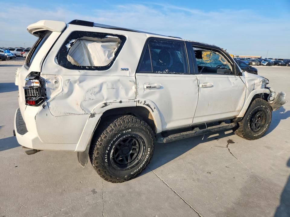 2023 Toyota 4runner VIN JTEEU5JRXP5285240 COPART salvage auction — ALL OVER, Tx - Salvage Vehicle Title, sold $2,600 on 2026-07-28 (photo 3)