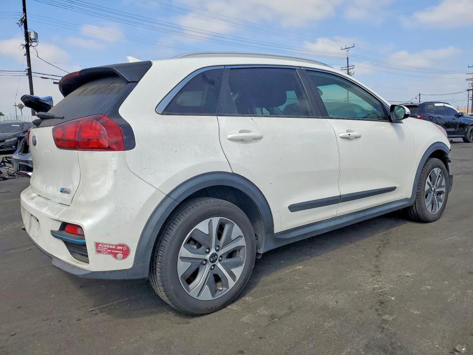 2020 Kia Niro VIN KNDCC3LGXL5039927 COPART salvage auction — FRONT END, CA - SALVAGE CERTIFICATE, sold $7,000 on 2026-07-27 (photo 3)