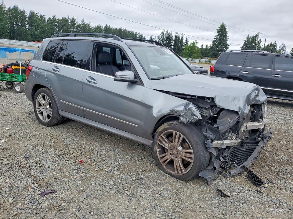 2015 Mercedes-benz VIN WDCGG8JB6FG440470 COPART salvage auction — FRONT END, WA - BILL OF SALE, sold $950 on 2026-07-17 (photo 4)
