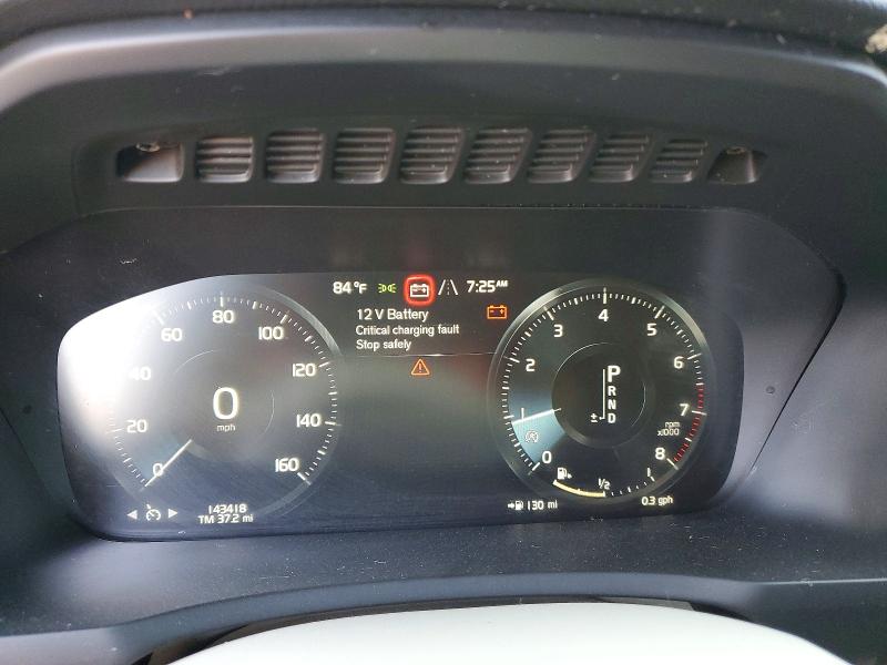 2016 Volvo Xc90 VIN YV4A22PK6G1037153 COPART salvage auction — NORMAL WEAR, Ms - Certificate Of Title (P), sold $5,500 on 2026-07-17 (photo 9)