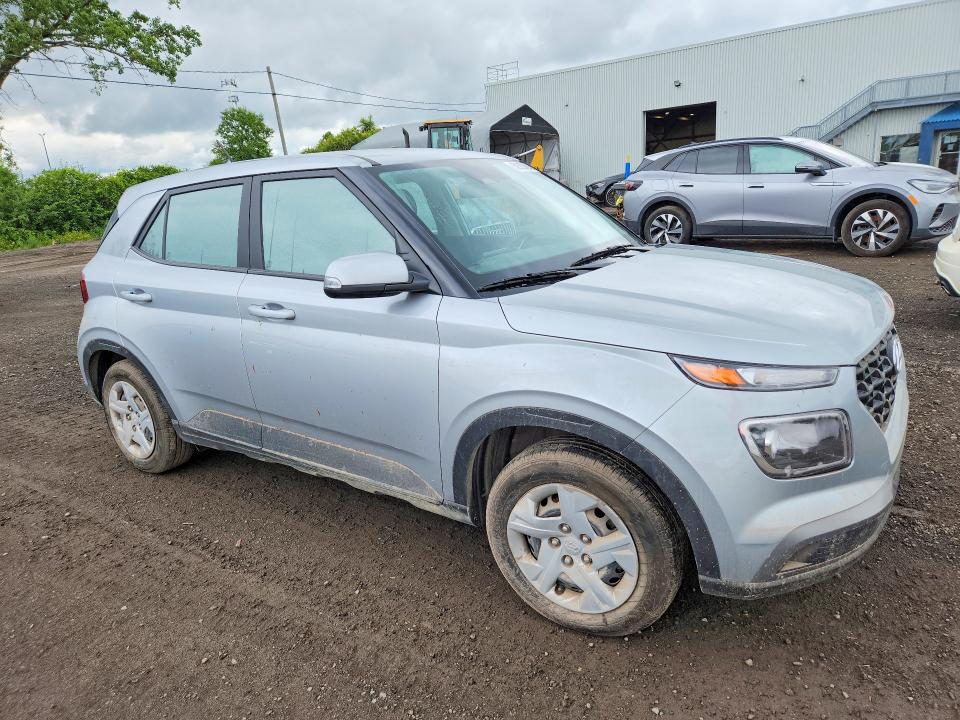 2023 Hyundai Venue VIN KMHRB8A39PU218414 COPART salvage auction — WATER/FLOOD, QC - IRRECUPERABLE, sold $675 on 2026-07-28 (photo 4)