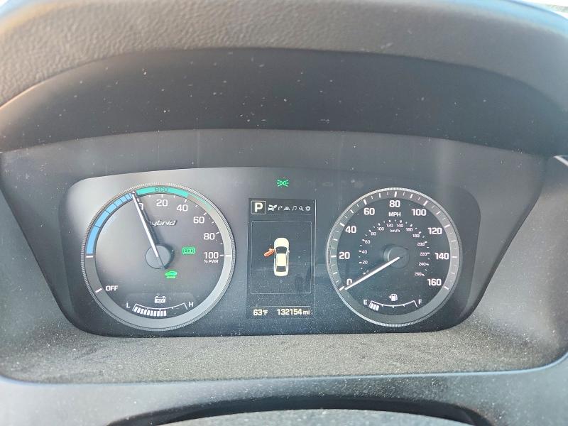 2017 Hyundai Sonata VIN KMHE34L1XHA060197 COPART salvage auction — REAR END, PA - CERTIFICATE OF SALVAGE, sold $2,000 on 2026-07-31 (photo 9)