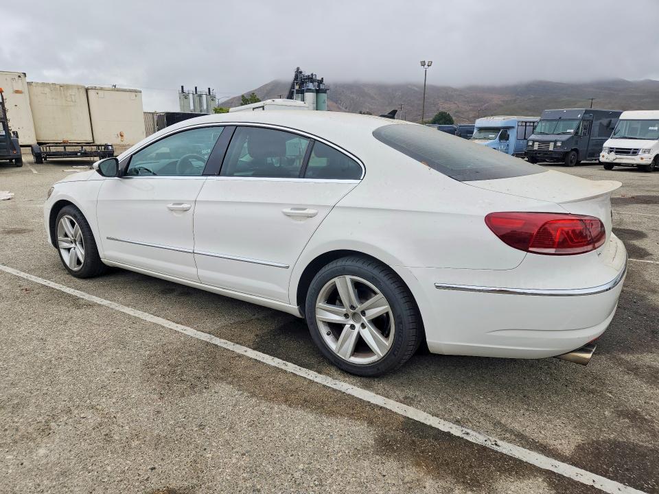 2014 Volkswagen Passat cc VIN WVWBP7AN4EE535804 COPART salvage auction — NORMAL WEAR, Ca - Dis/Dlr/Exp Only Clean Title (P), sold $600 on 2026-07-28 (photo 2)