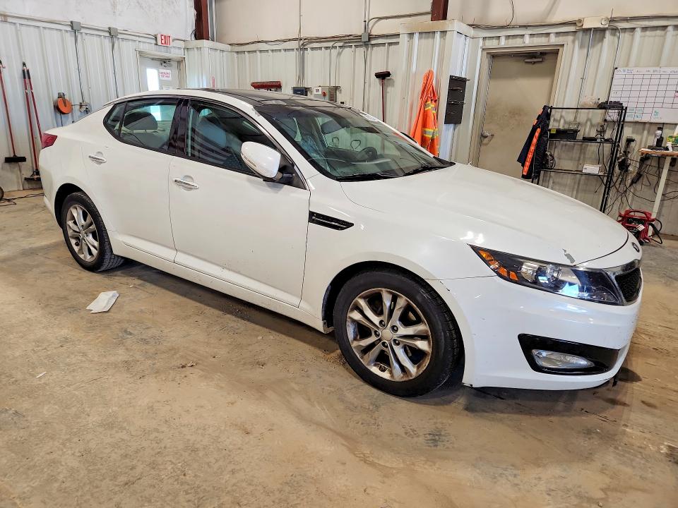 2013 Kia VIN 5XXGN4A75DG127365 COPART salvage auction — SIDE, WI - JUNKED VEHICLE BILL OF SALE, sold $675 on 2026-07-22 (photo 4)