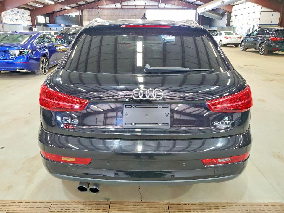 2018 Audi Q3 VIN WA1ECCFS6JR027170 COPART salvage auction — MINOR DENT/SCRATCHES, Fl - Certificate Of Title, sold $6,900 on 2026-07-21 (photo 6)