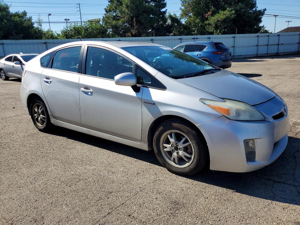 2010 Toyota Prius VIN JTDKN3DU4A1006291 COPART salvage auction — MINOR DENT/SCRATCHES, Oh - Certificate Of Title, sold $1,050 on 2026-07-22 (photo 4)