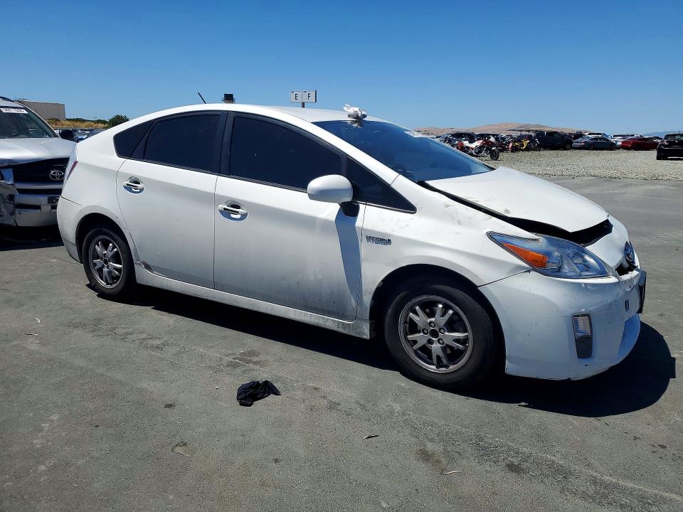 2011 Toyota Prius VIN JTDKN3DUXB5361573 COPART salvage auction — FRONT END, CA - SALVAGE CERTIFICATE, sold $1,000 on 2026-07-27 (photo 4)