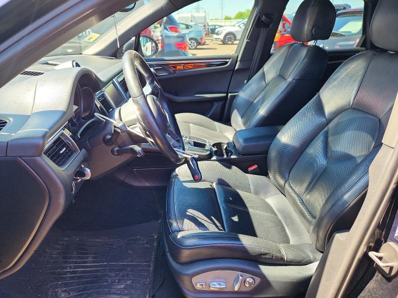 2016 Porsche Macan VIN WP1AB2A51GLB40926 COPART salvage auction — MECHANICAL, IL - CERT OF TITLE-REBUILT, sold $2,950 on 2026-07-09 (photo 7)