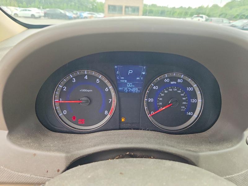 2013 Hyundai Accent VIN KMHCT4AE2DU480932 COPART salvage auction — REAR END, RI - SALVAGE CERTIFICATE OF TITLE, sold $450 on 2026-07-30 (photo 9)