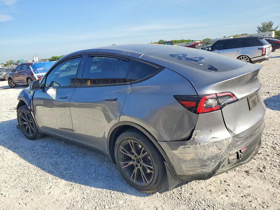 2025 Tesla Model y VIN 7SAYGDED6SF256667 COPART salvage auction — FRONT END, Fl - Cert Of Title Slvg Rebuildable, sold $15 on 2026-07-24 (photo 2)