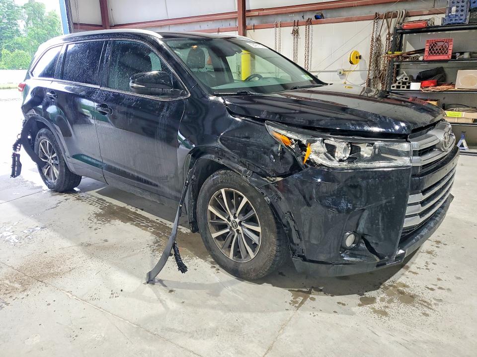 2018 Toyota VIN 5TDJZRFH1JS885223 COPART salvage auction — REAR END, Ny - Mv-907A Salvage Certificate, sold $10,400 on 2026-07-13 (photo 4)