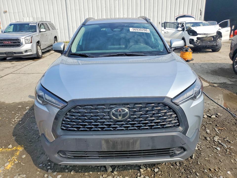 2023 Toyota Corolla cross VIN 7MUBAABGXPV079129 COPART salvage auction — REAR END, Nj - Cert Of Title-Salvage, sold $350 on 2026-07-29 (photo 5)