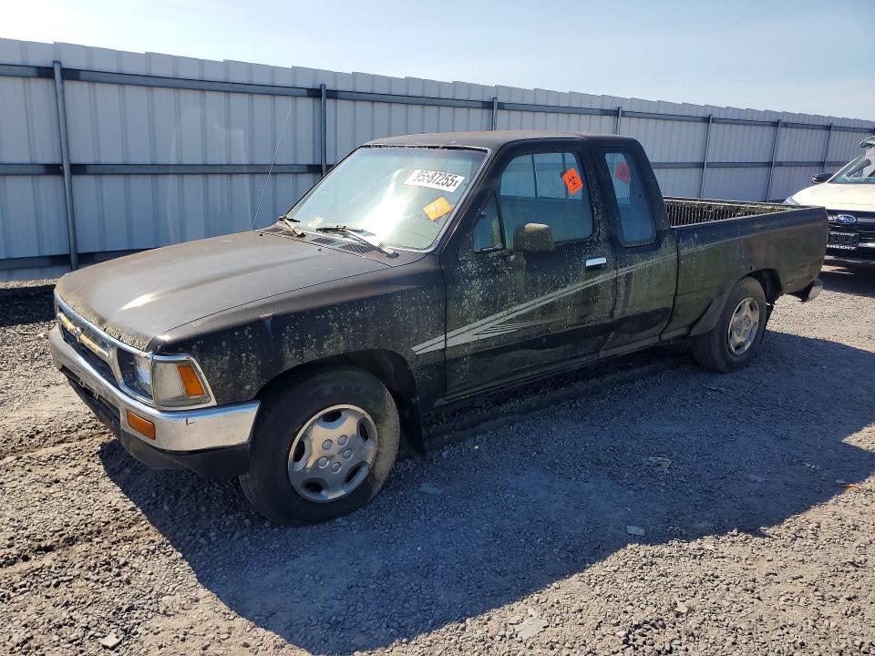 1992 Toyota Pickup VIN JT4RN93P4N5067250 — COPART salvage auction photo