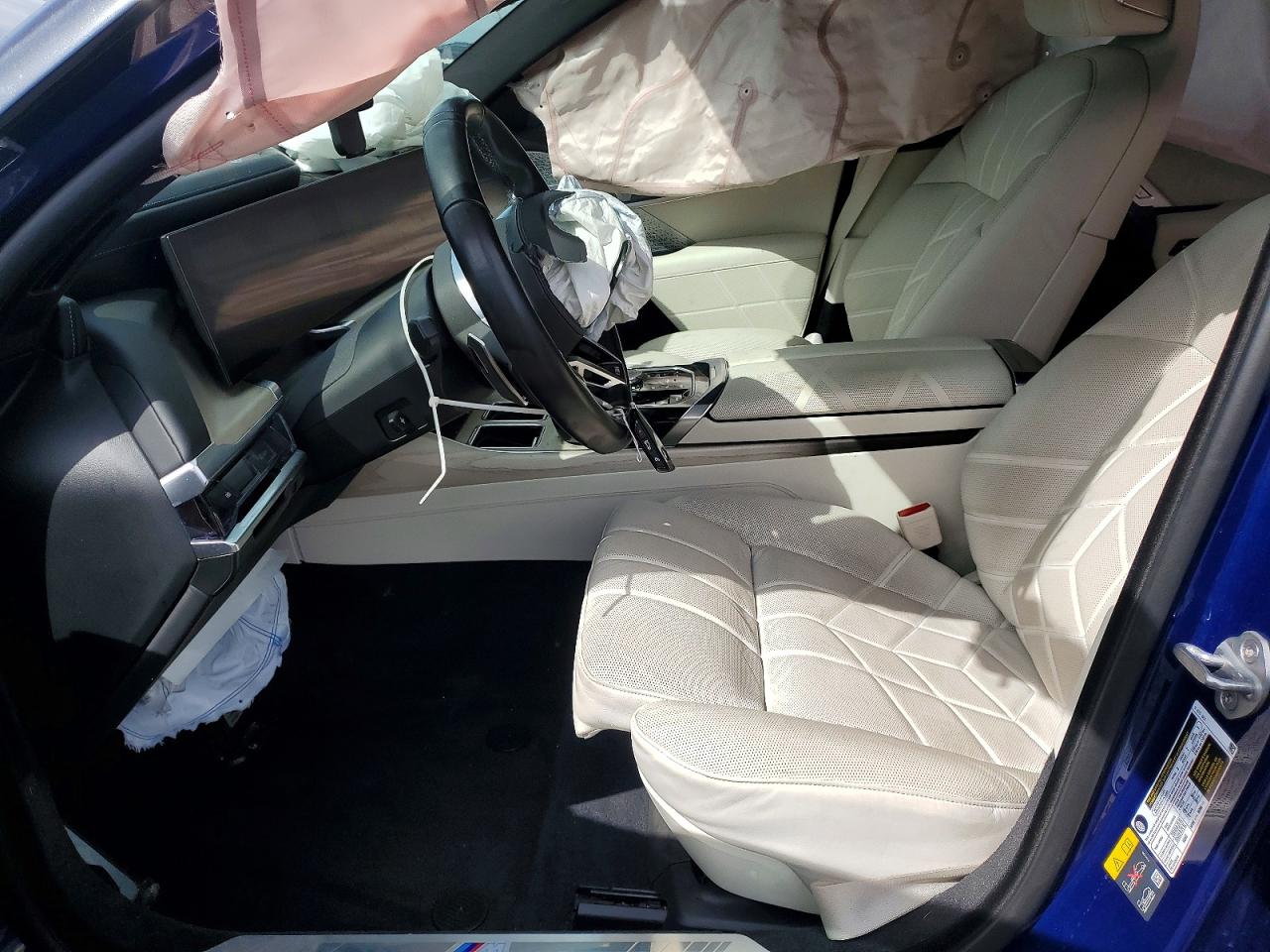 2024 BMW 7er VIN WBA43EH08RCS10915 COPART salvage auction — Front End, OH - CERT OF TITLE-SALVAGE, sold $38,750 on 2026-08-18 (photo 7)