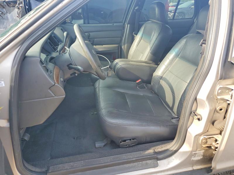 2004 Ford Crown victoria VIN 2FAFP74W54X125571 COPART salvage auction — FRONT END, AL - CERT OF TITLE-SALVAGE TITLE, sold $475 on 2026-07-02 (photo 7)