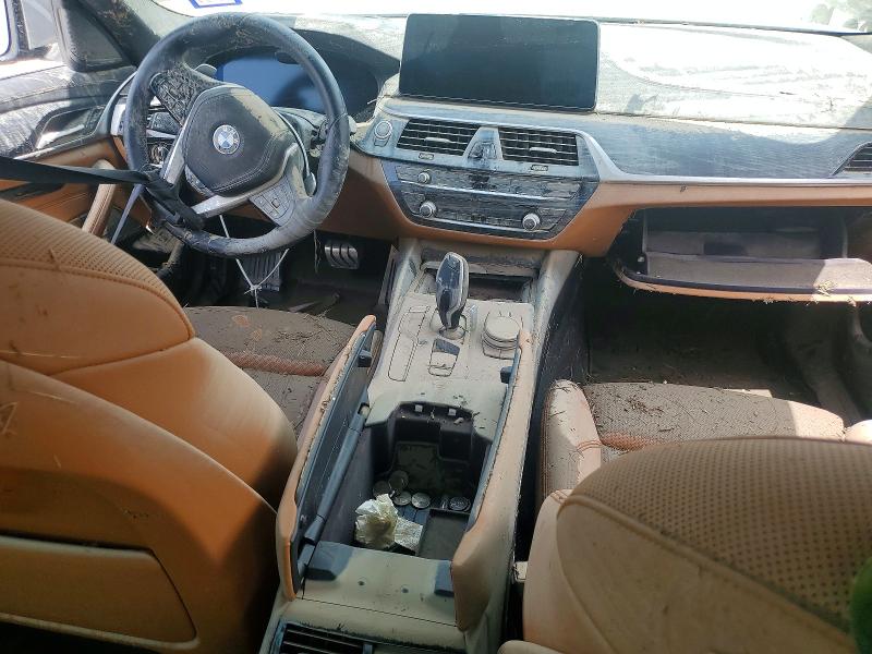 2022 BMW 5er VIN WBA13AG01NCJ60527 COPART salvage auction — WATER/FLOOD, Tx - Salvage Title-Flood Damage, sold $30 on 2026-07-29 (photo 8)