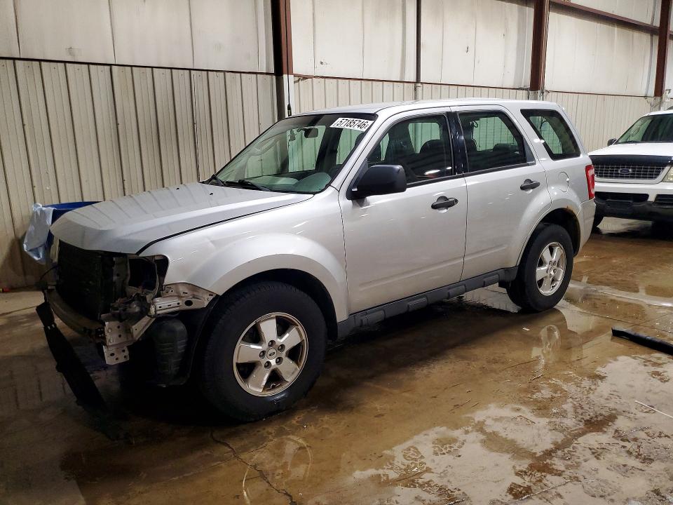 2012 Ford Escape VIN 1FMCU0C71CKC37868 COPART salvage auction — FRONT END, PA - CERTIFICATE OF SALVAGE, sold $775 on 2026-07-09 (photo 1)
