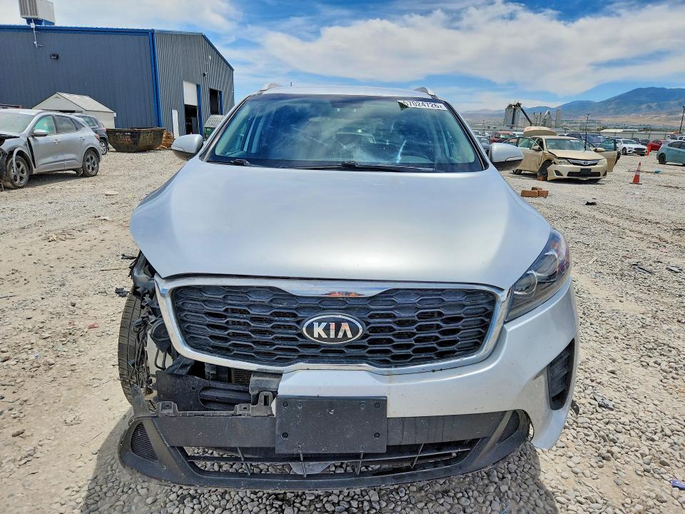 2019 Kia Sorento VIN 5XYPGDA30KG590191 COPART salvage auction — FRONT END, Ut - Salvage Certificate, sold $2,300 on 2026-07-28 (photo 5)